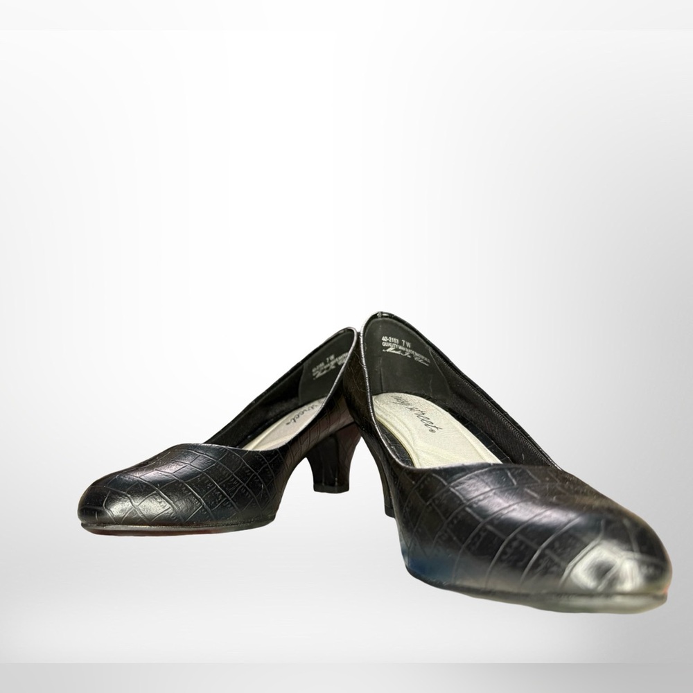 Easy Spirit Black Textured Heels Never Worn